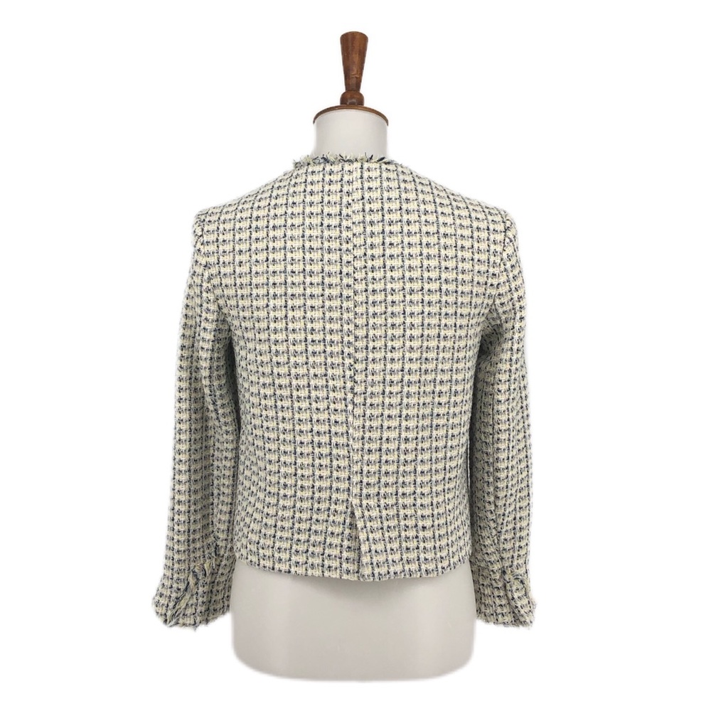 Zara Basics Cream Tweed Style Blazer Flower Button - Picture 4 of 9